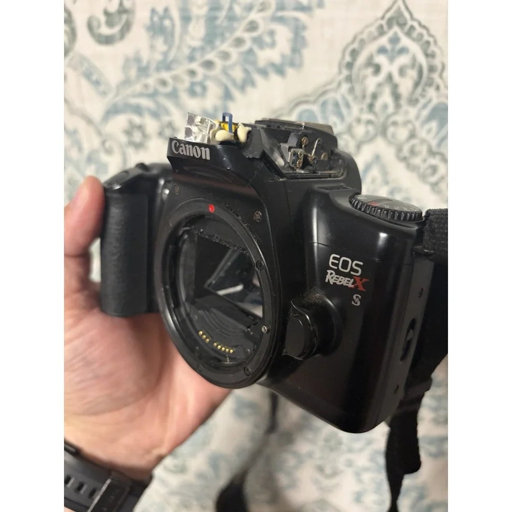 Canon Rebel EOS XS FILM Camera Body Only - Parts Only Not Tested
